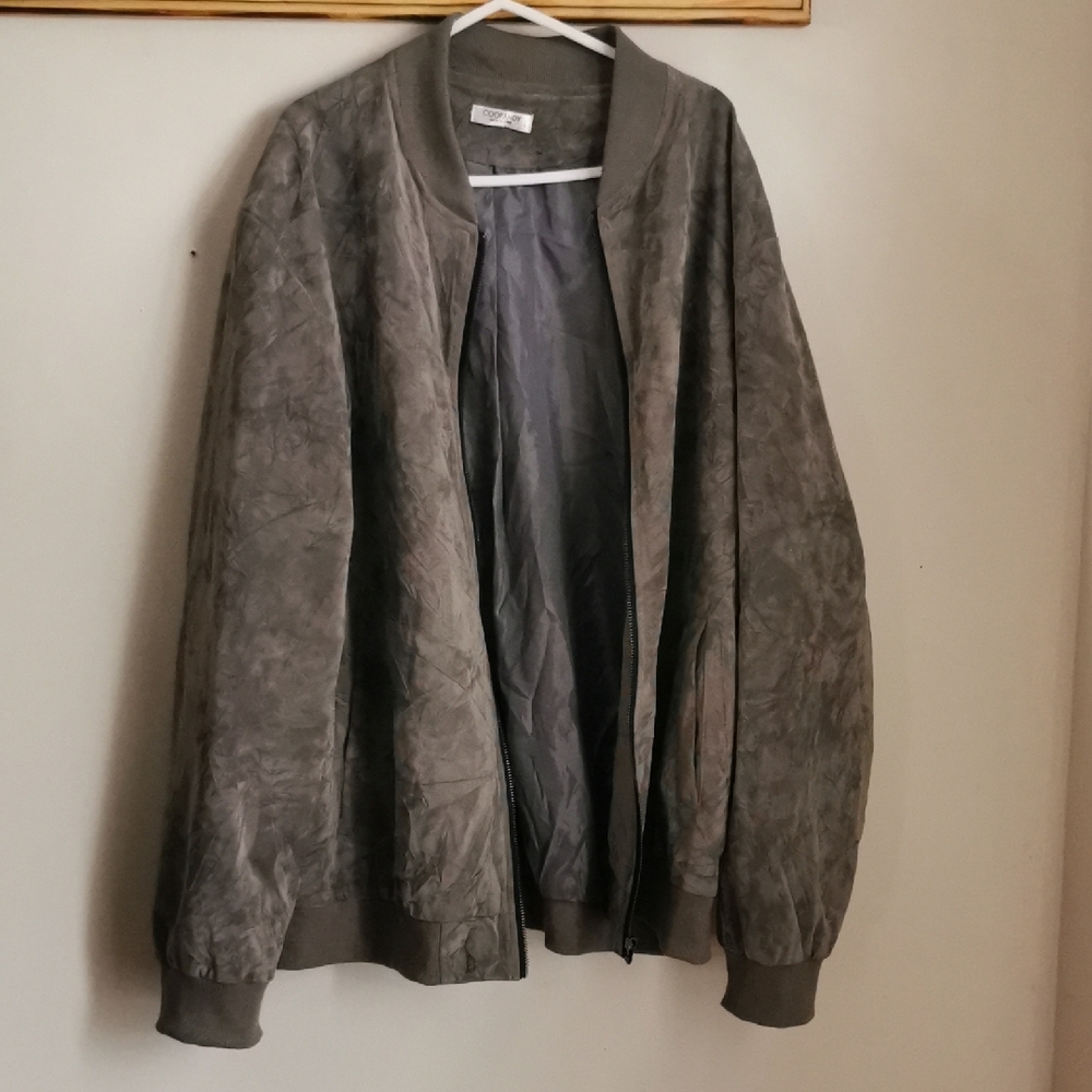 Coofandy Men's Suede‎ Look Bomber Jacket in Taupe. Made Of Polyester